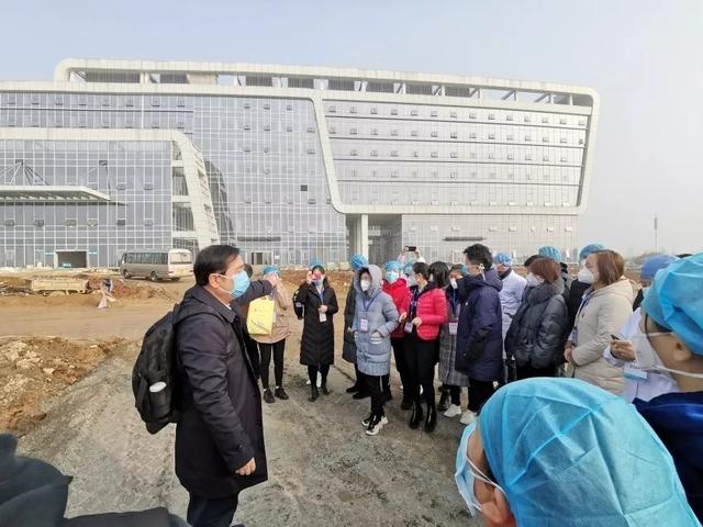 dabieshan_hastane_doktor_